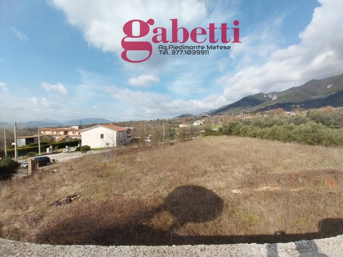 Villa con giardino a Sant'Angelo d'Alife