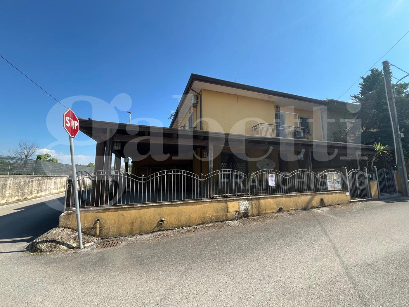 Negozio in affitto a Alvignano