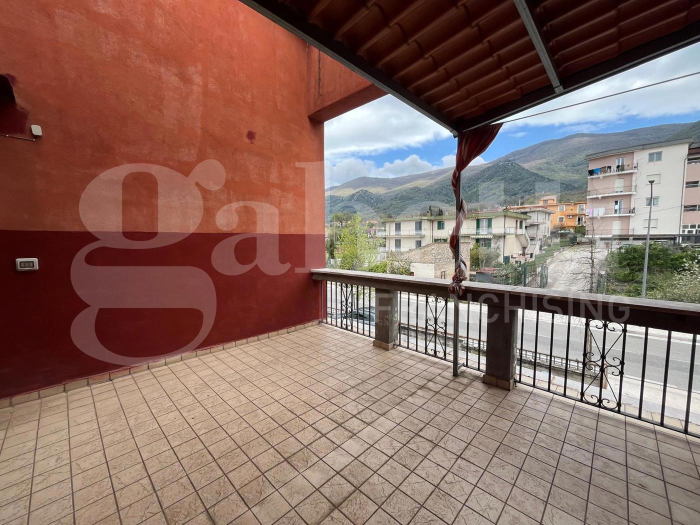 Quadrilocale in vendita a San Potito Sannitico