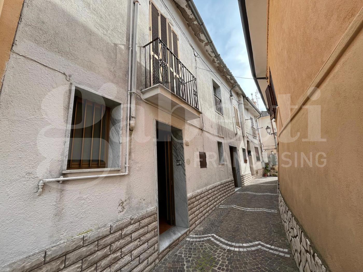 Casa indipendente in vendita a Castello del Matese