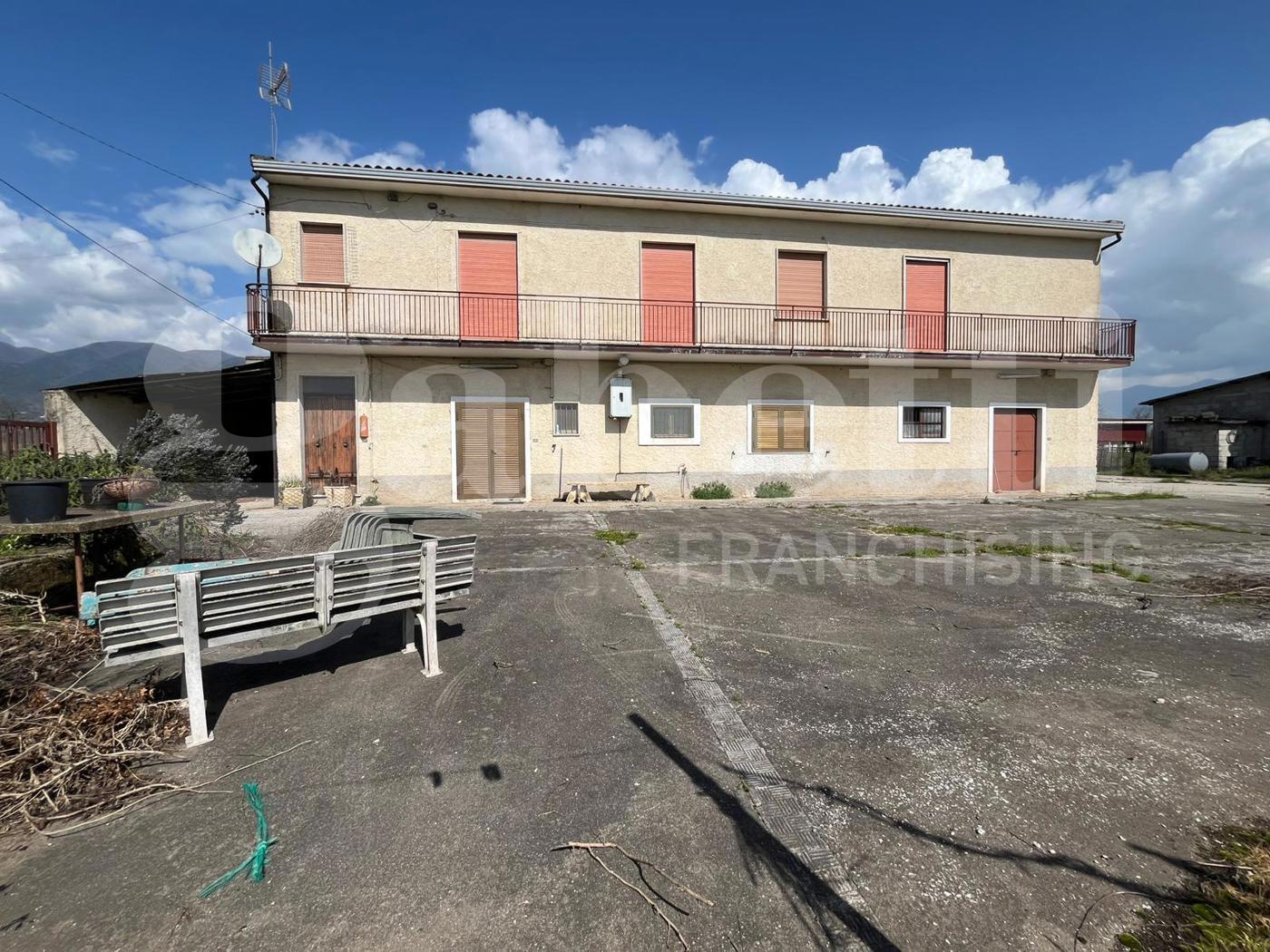 Casa indipendente con giardino a Alife