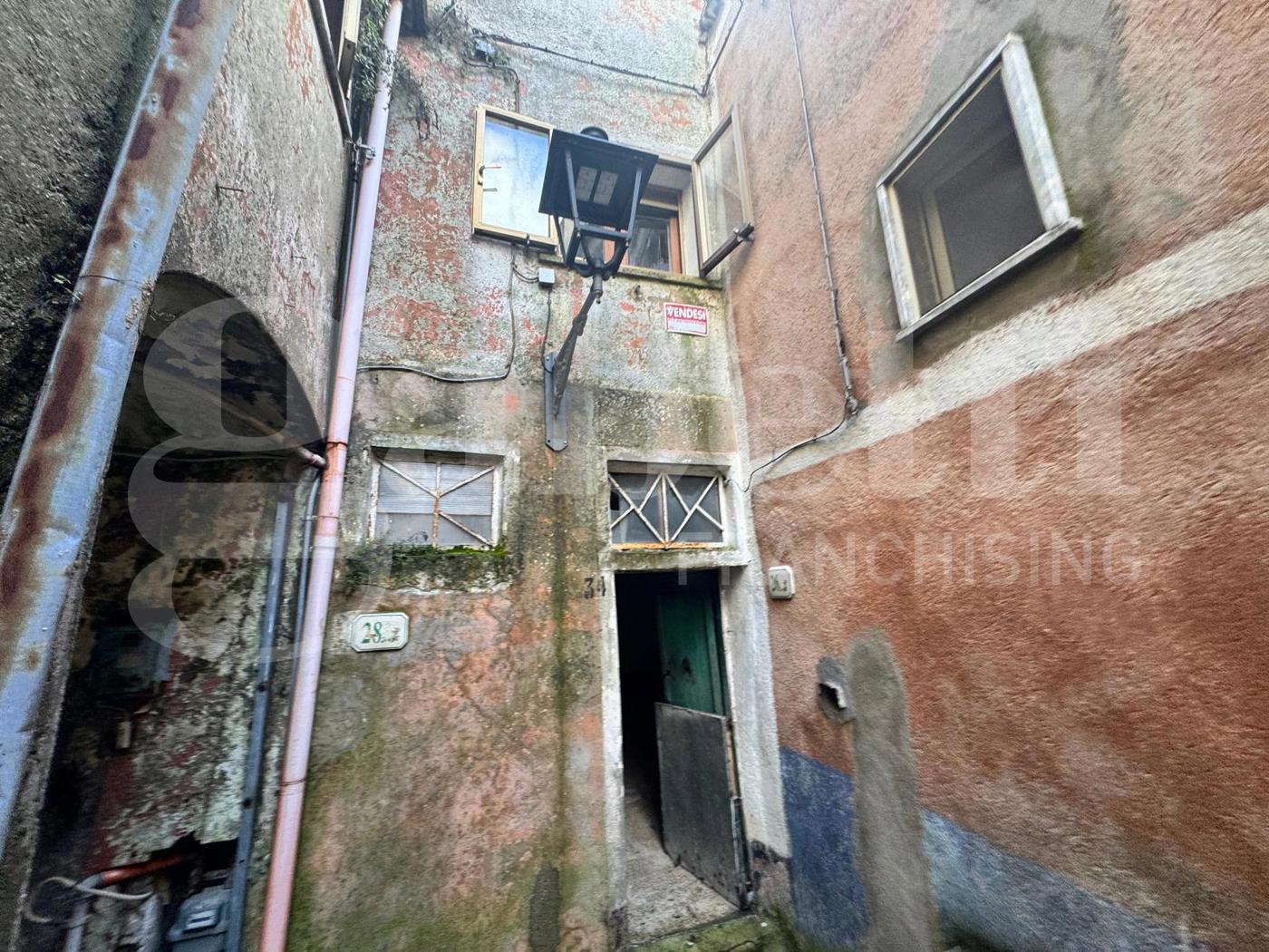 Casa indipendente da ristrutturare a Letino