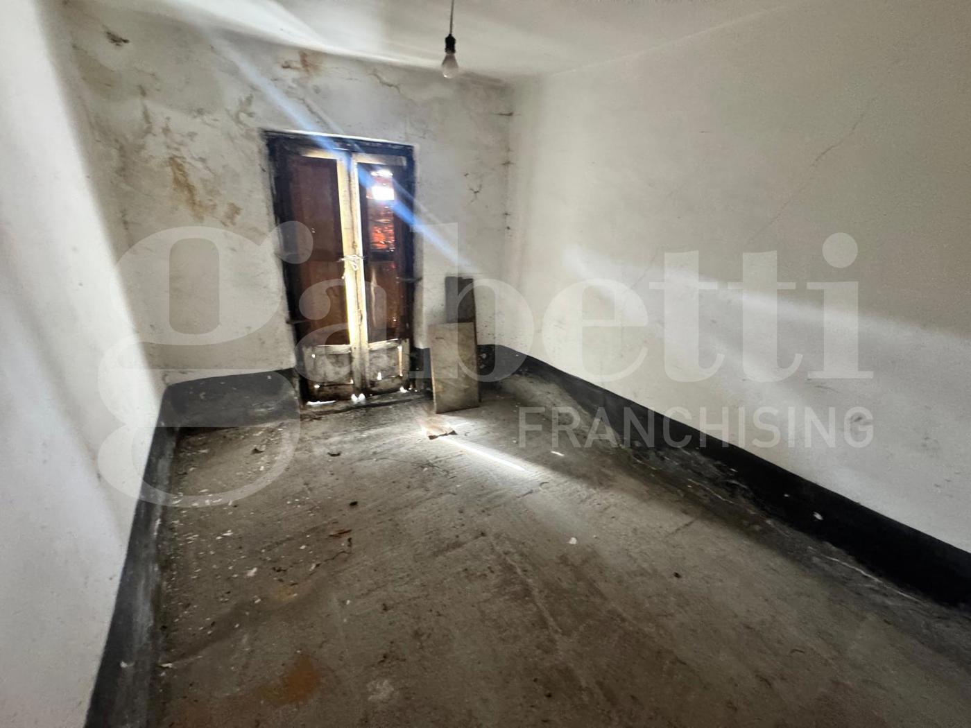 Casa indipendente da ristrutturare a Letino