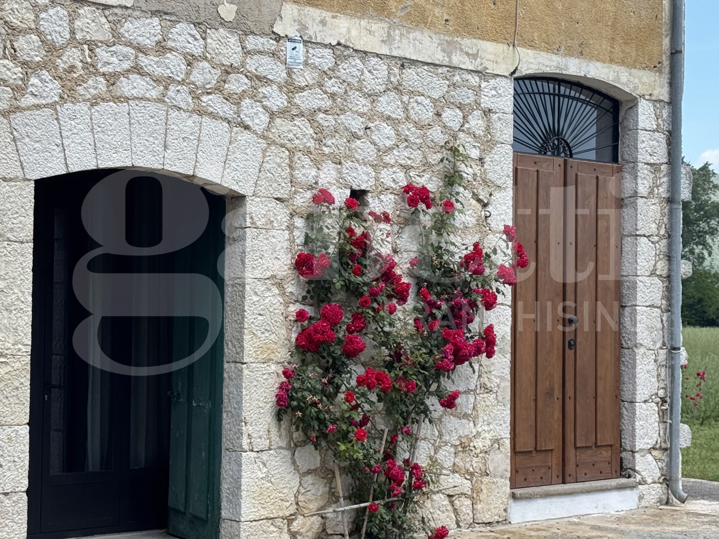 Villa con box doppio a Pietravairano