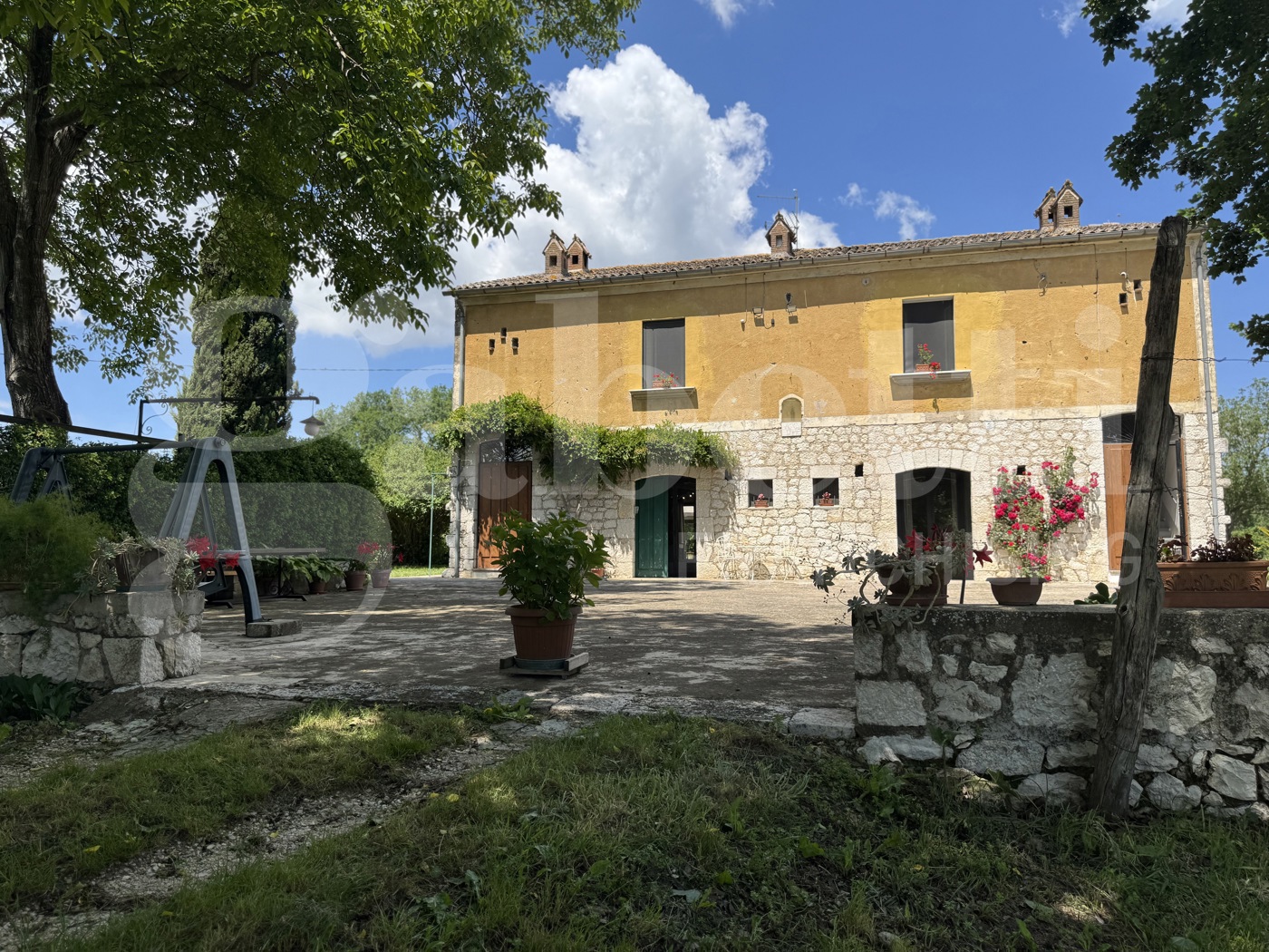 Villa con box doppio a Pietravairano