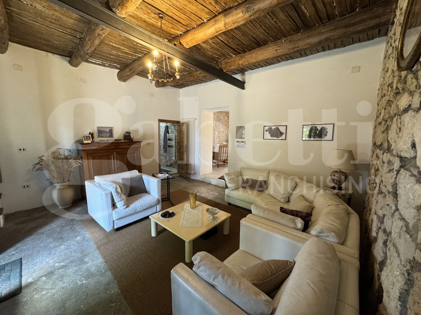 Villa con box doppio a Pietravairano