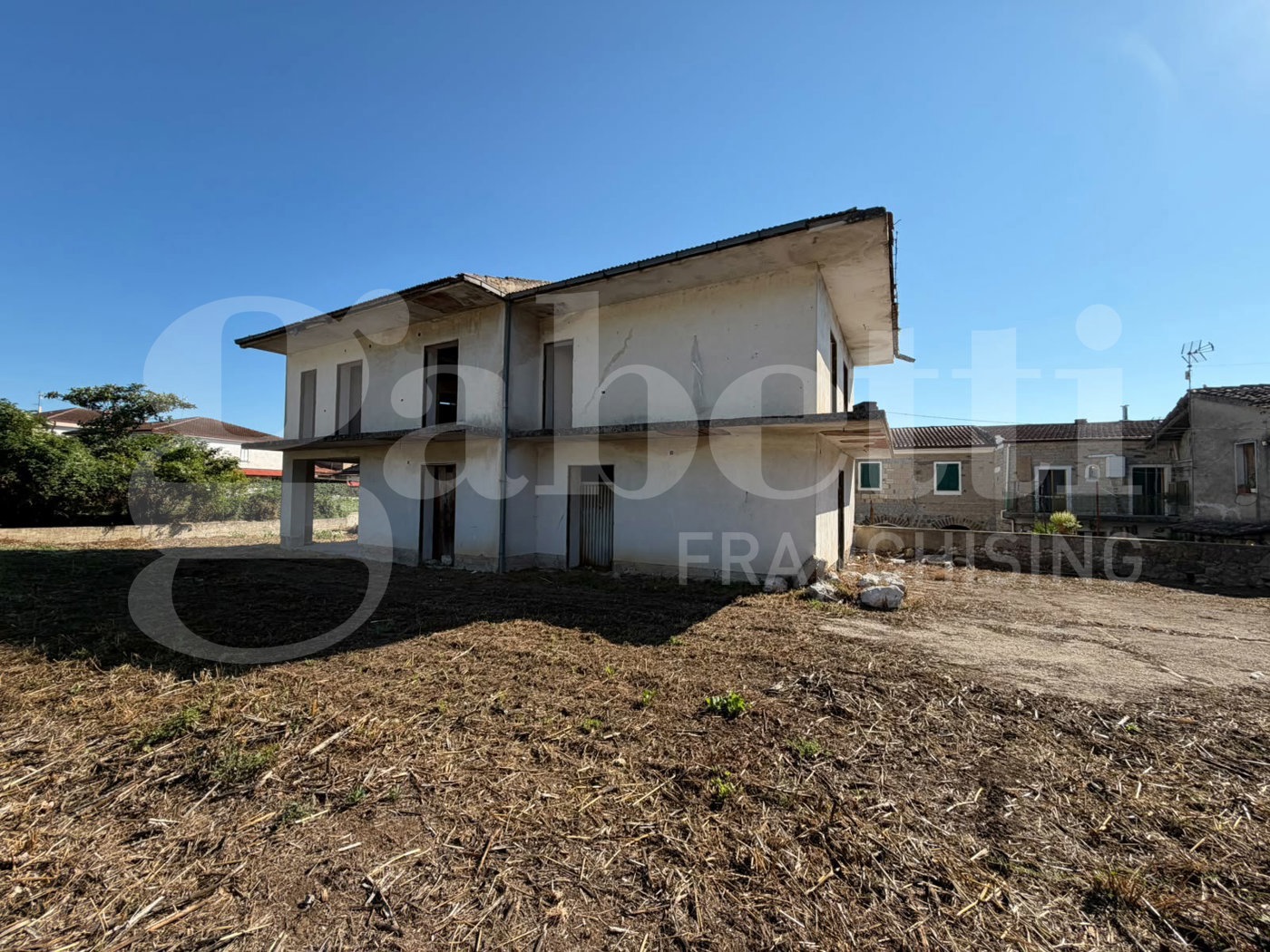Casa indipendente da ristrutturare a Dragoni