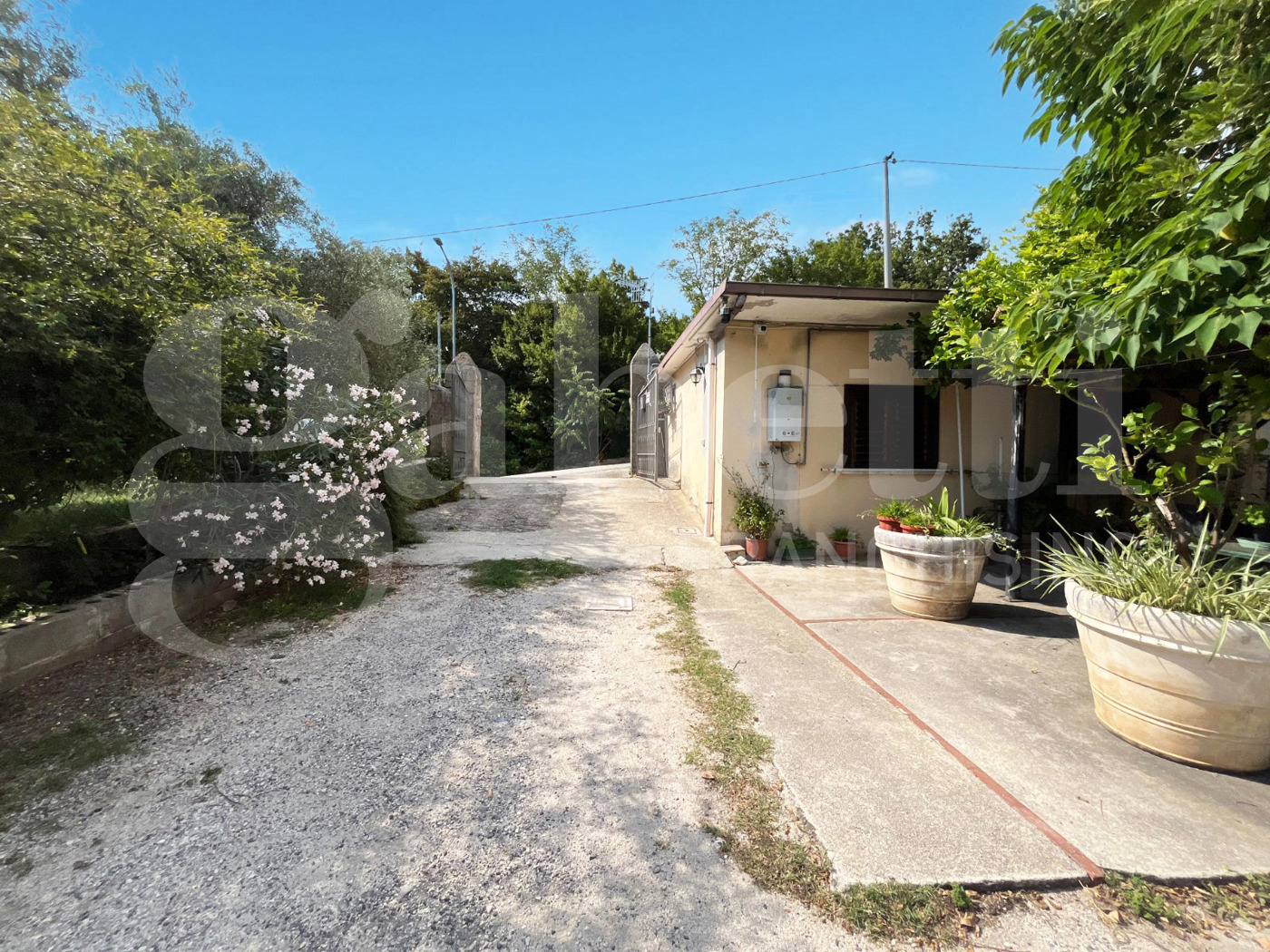 Casa indipendente con giardino a San Potito Sannitico