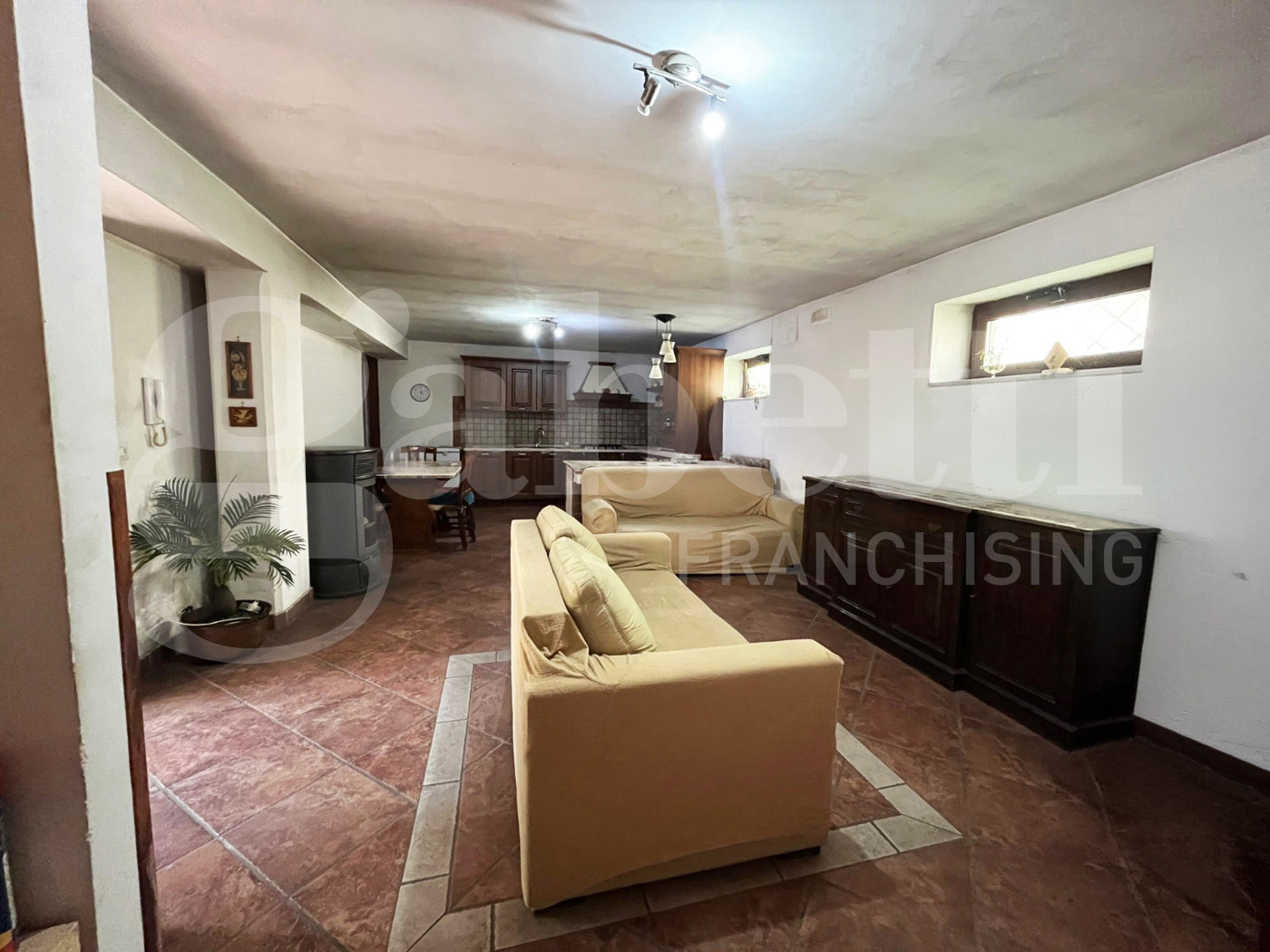 Casa indipendente con giardino a San Potito Sannitico
