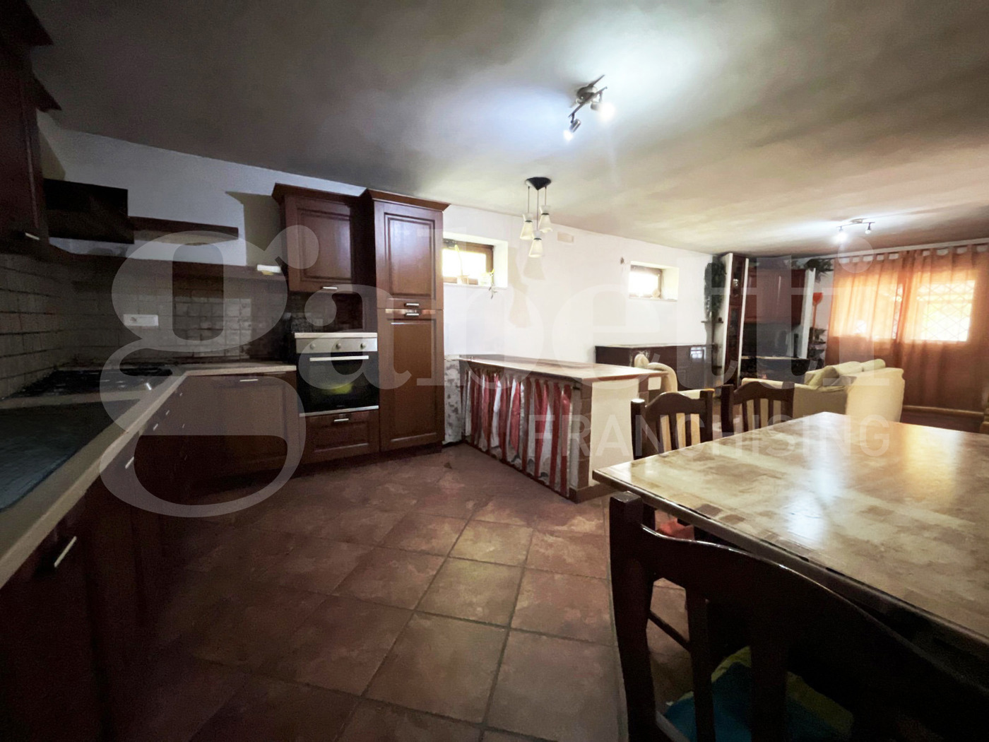 Casa indipendente con giardino a San Potito Sannitico