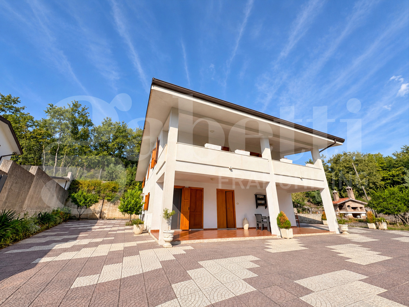 Casa indipendente con giardino a Gioia Sannitica