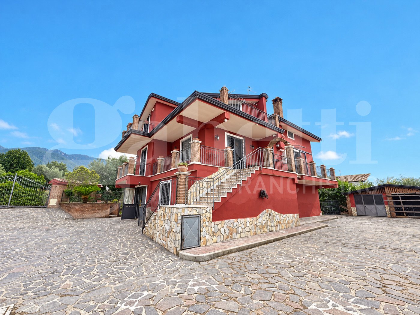 Villa con box doppio a Piedimonte Matese