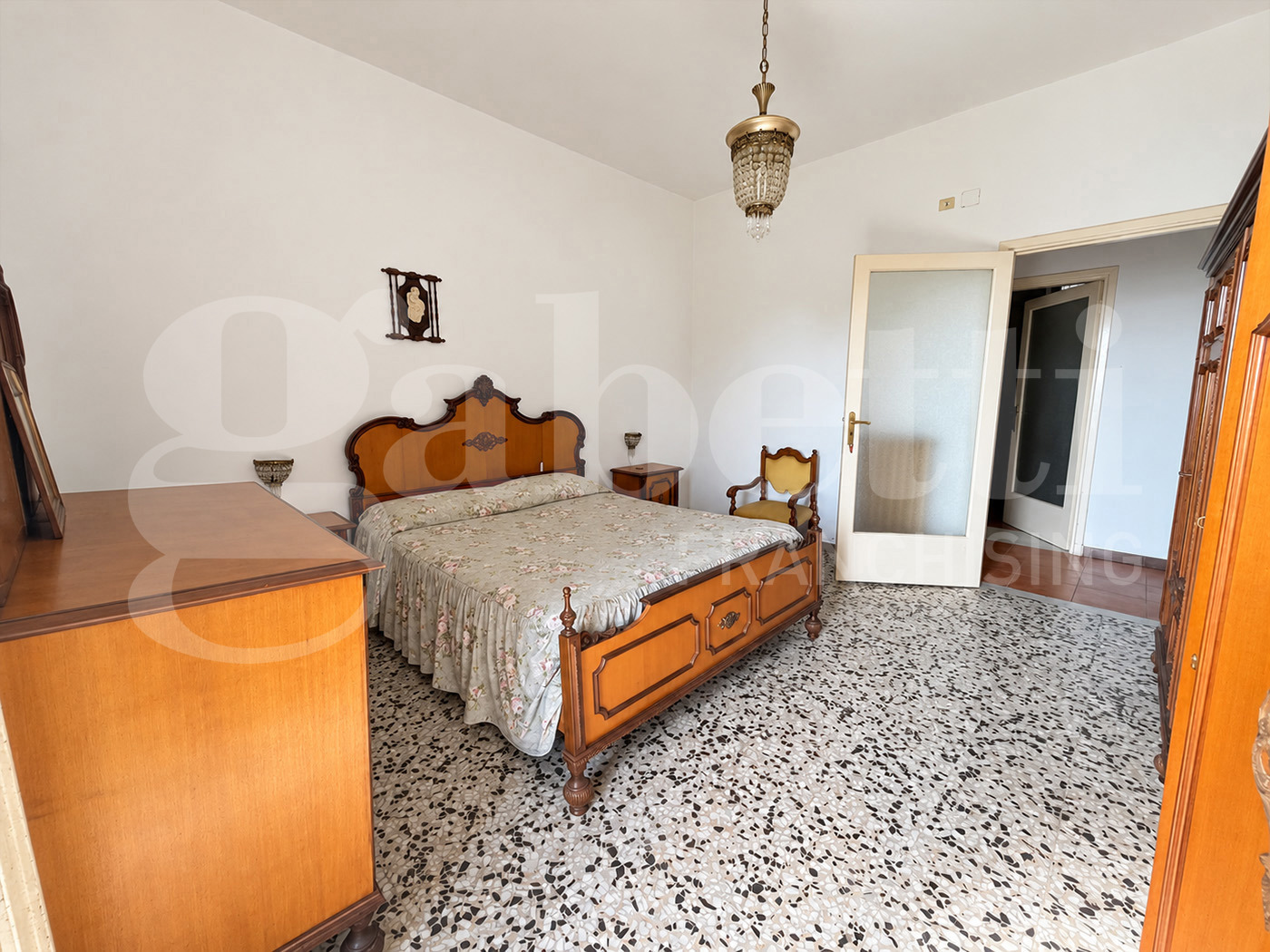 Casa indipendente con giardino a Raviscanina