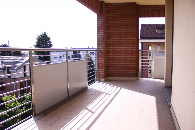 Trilocale con terrazzi a Cesano Maderno