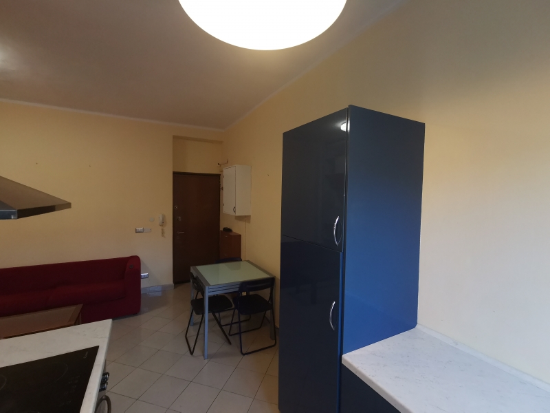 Bilocale arredato in affitto a Milano