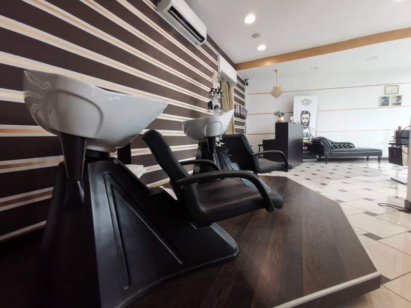 Negozio nuovo a Cesano Maderno