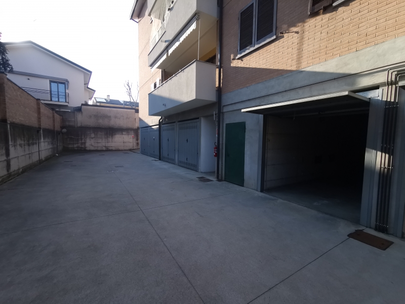 Box/Garage 22mq in affitto a Bovisio Masciago