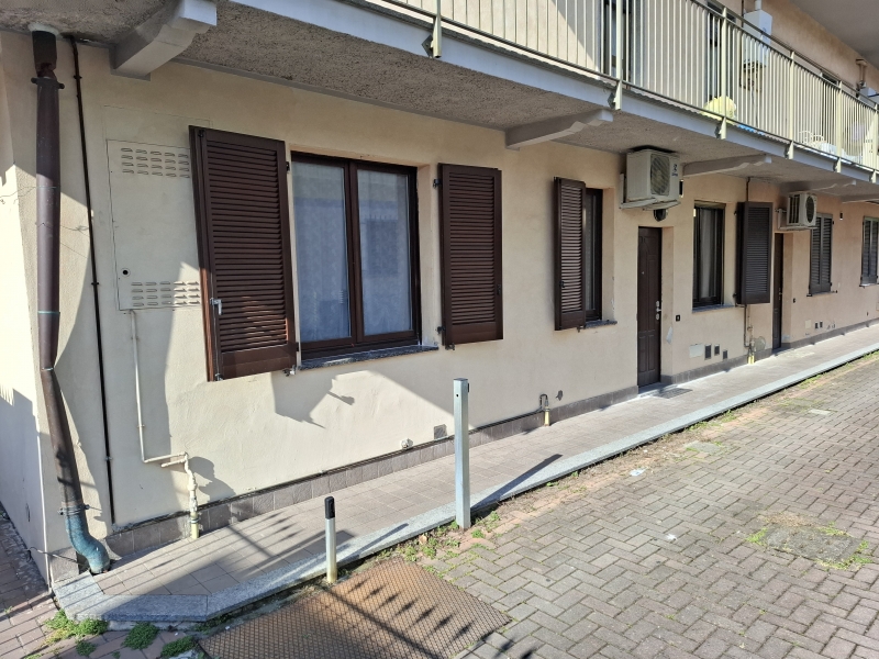 Bilocale arredato in affitto a Cesano Maderno