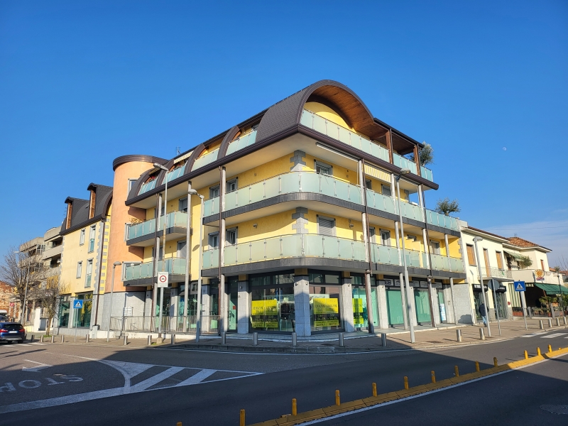 Box/Garage 18mq nuovo a Cesano Maderno