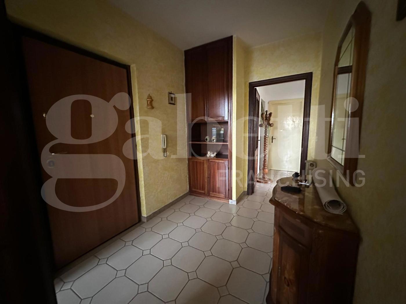 Quadrilocale da ristrutturare a Aprilia