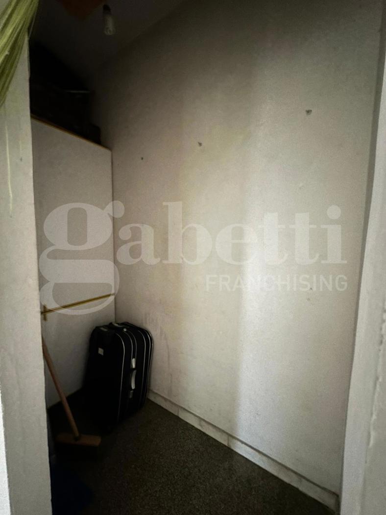 Quadrilocale da ristrutturare a Aprilia