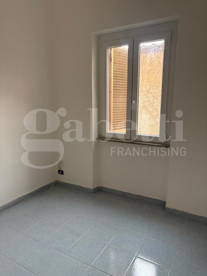 Bilocale arredato in affitto a Aprilia