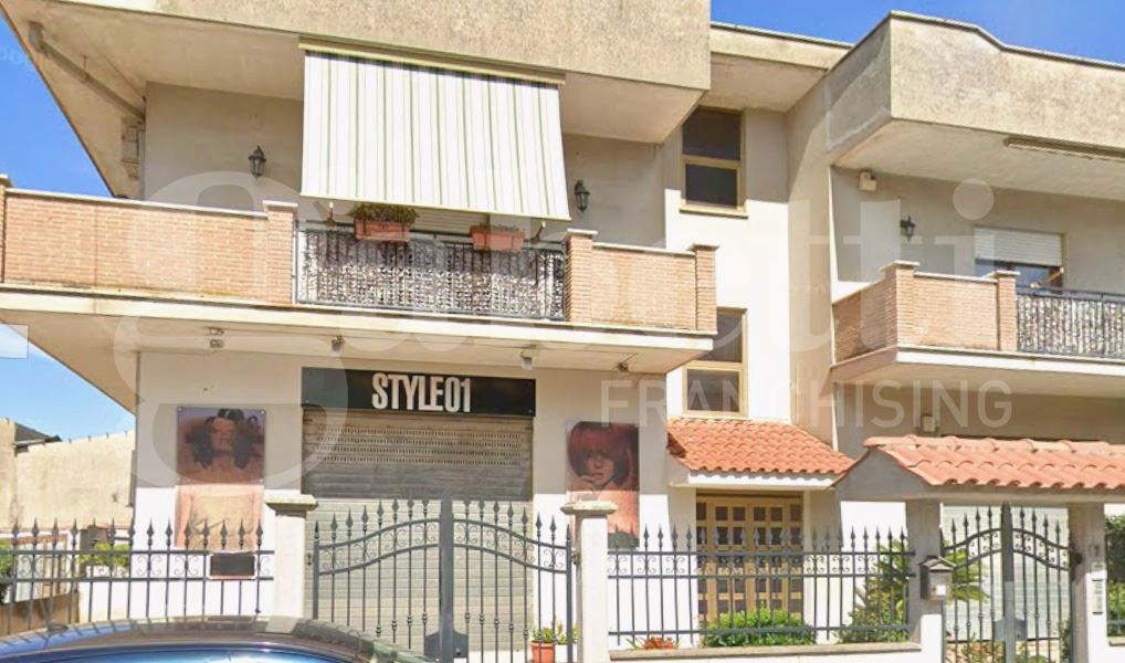 Negozio in affitto a Aprilia