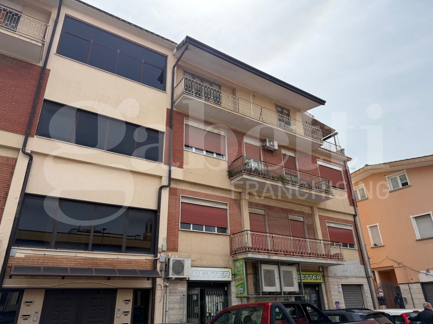 Quadrilocale da ristrutturare a Aprilia