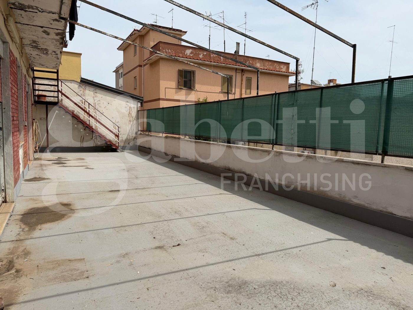 Quadrilocale da ristrutturare a Aprilia