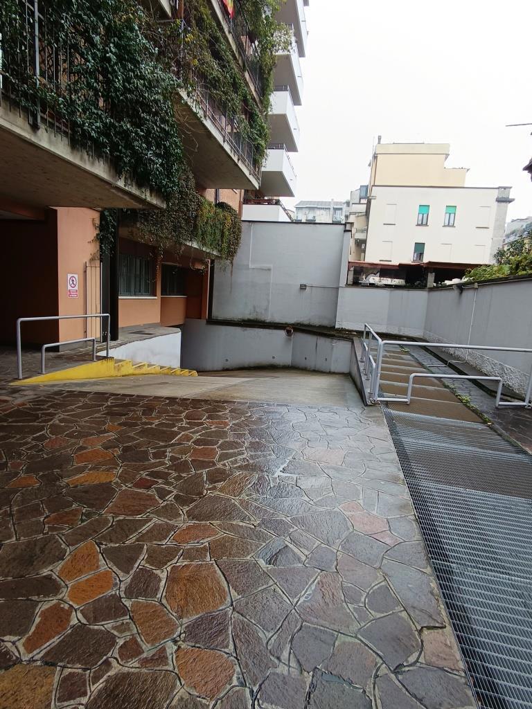 Box/Garage 15mq in affitto a Milano