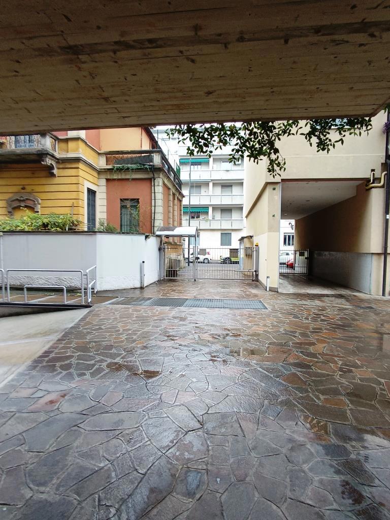 Box/Garage 15mq in affitto a Milano