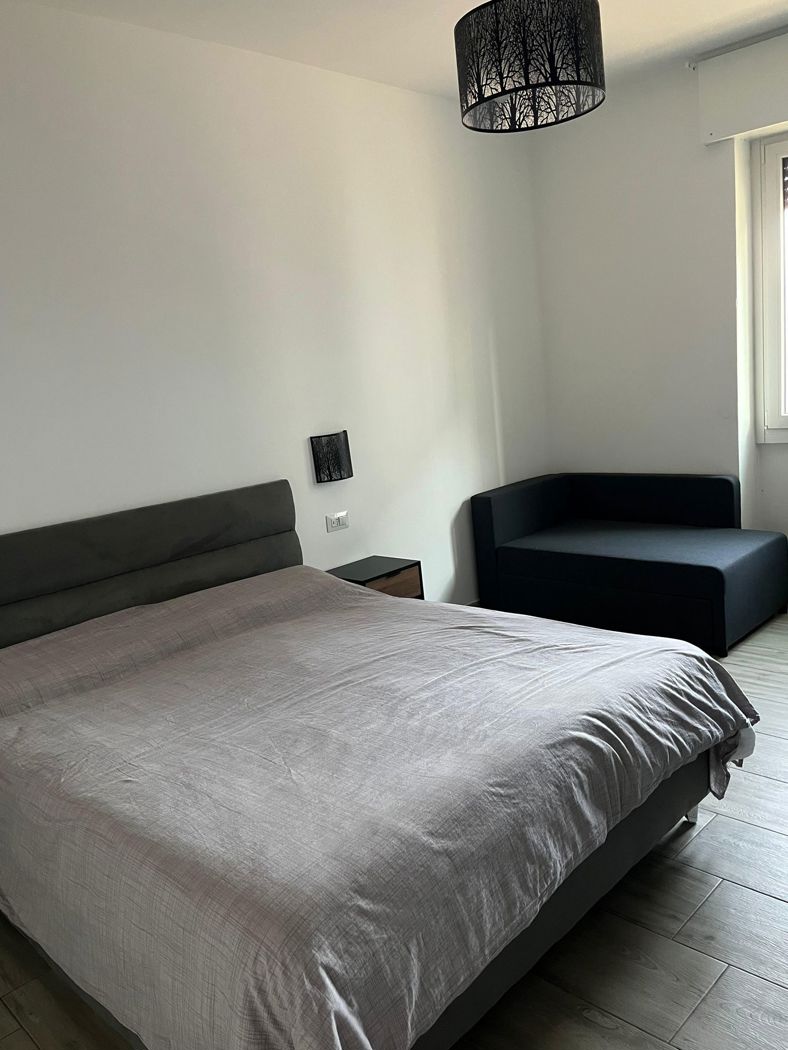 Monolocale arredato in affitto a Milano