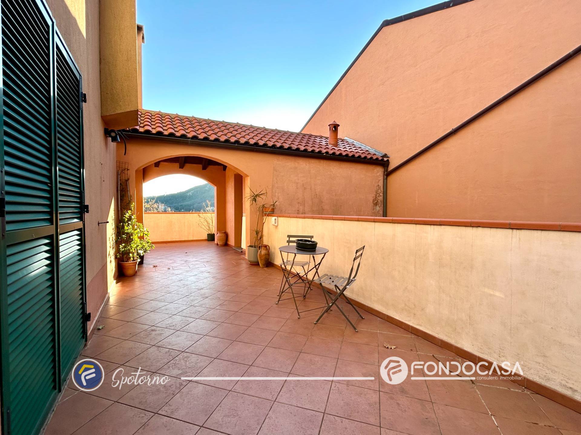 Semindipendente in vendita a Vezzi Portio, Portio