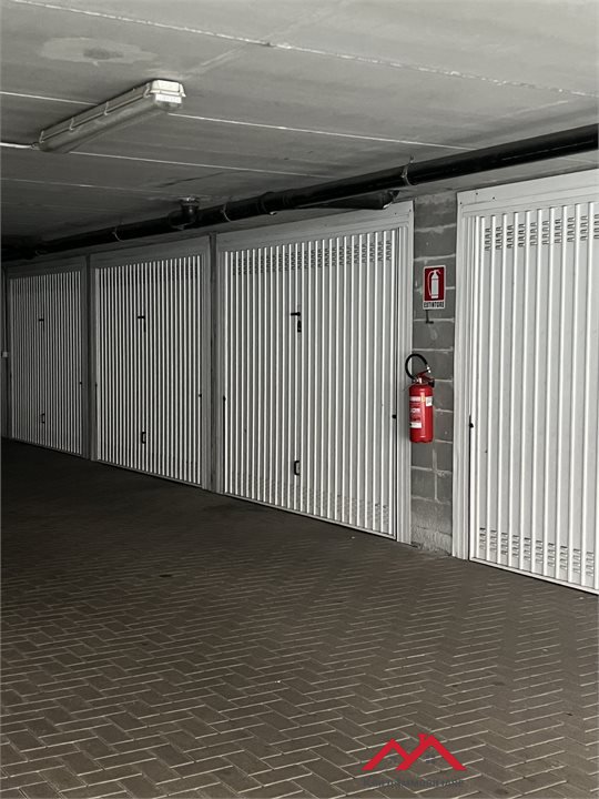 Box/Garage 16mq in vendita a Melzo