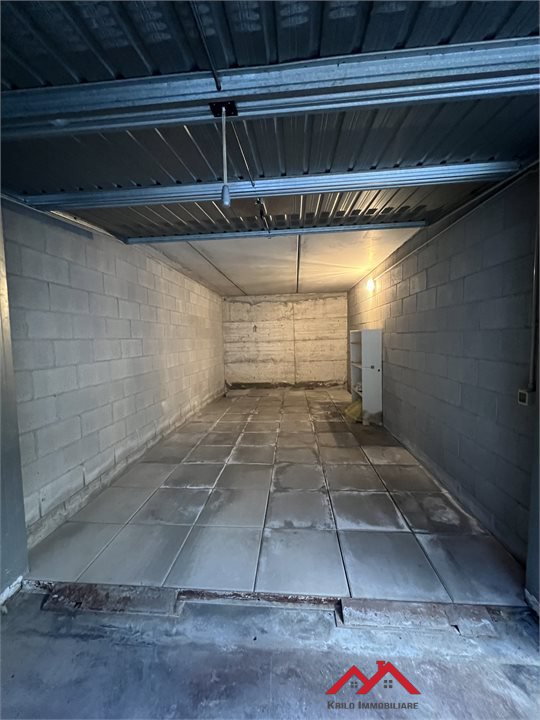 Box/Garage 18mq in vendita a Melzo