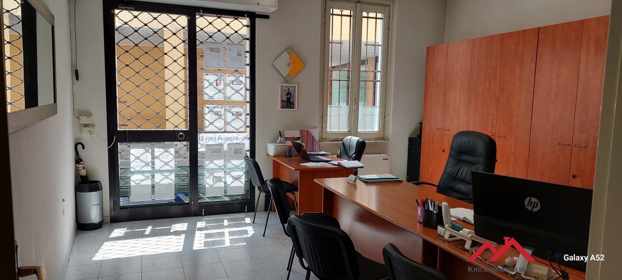 Locale commerciale in vendita a Melzo