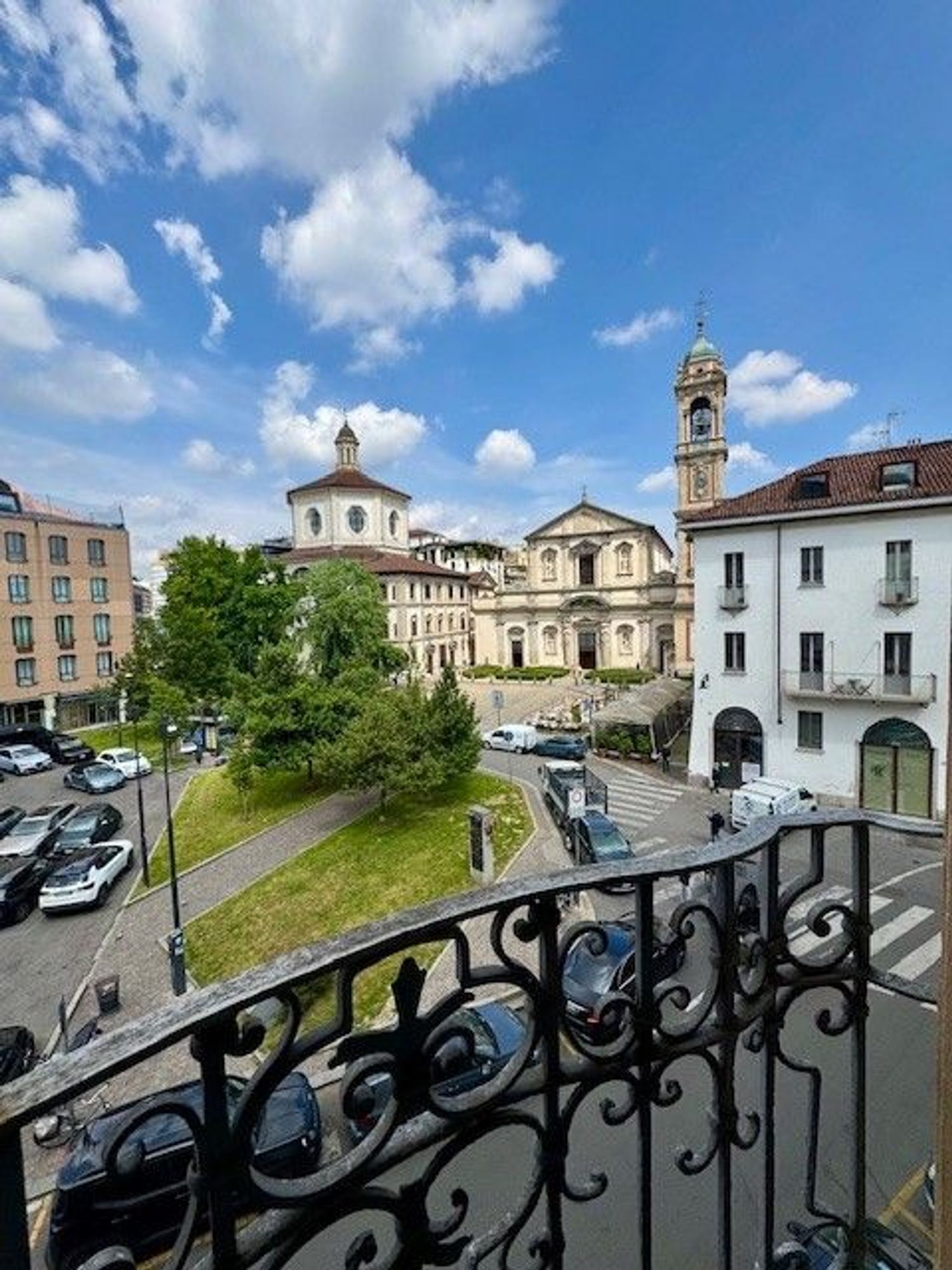 Bilocale in affitto in piazza santo stefano 10, Milano