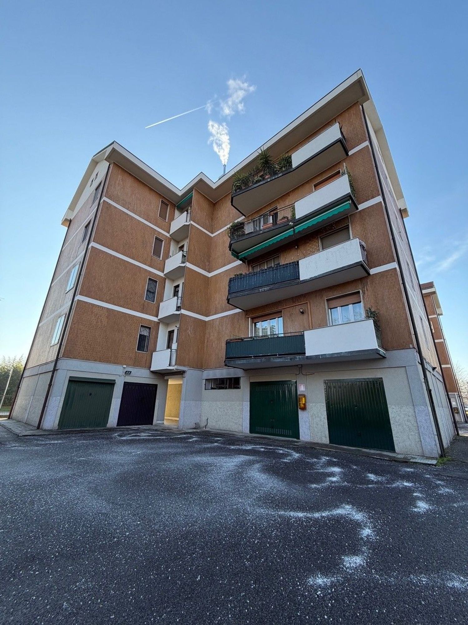 Trilocale in vendita in via indipendenza 10, Peschiera Borromeo