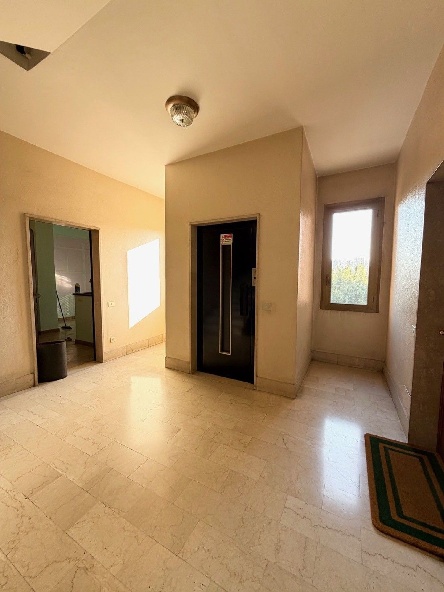 Trilocale in vendita in via indipendenza 10, Peschiera Borromeo