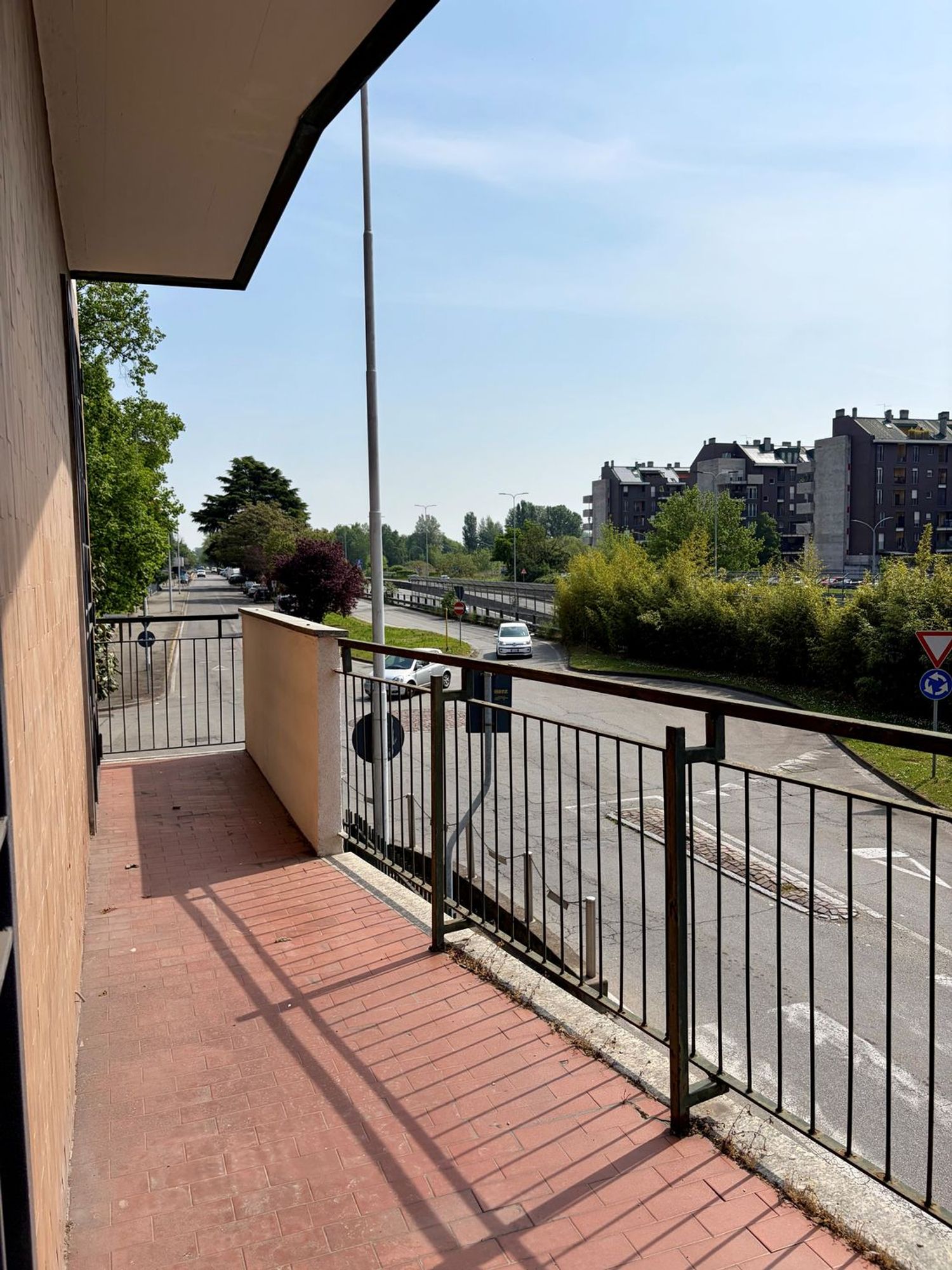 Trilocale in vendita in via via indipendenza 10, Peschiera Borromeo