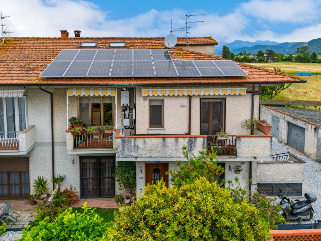 Appartamento in vendita a San Giuliano Terme, Arena Metato