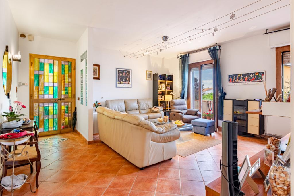 Appartamento in vendita a San Giuliano Terme, Arena Metato