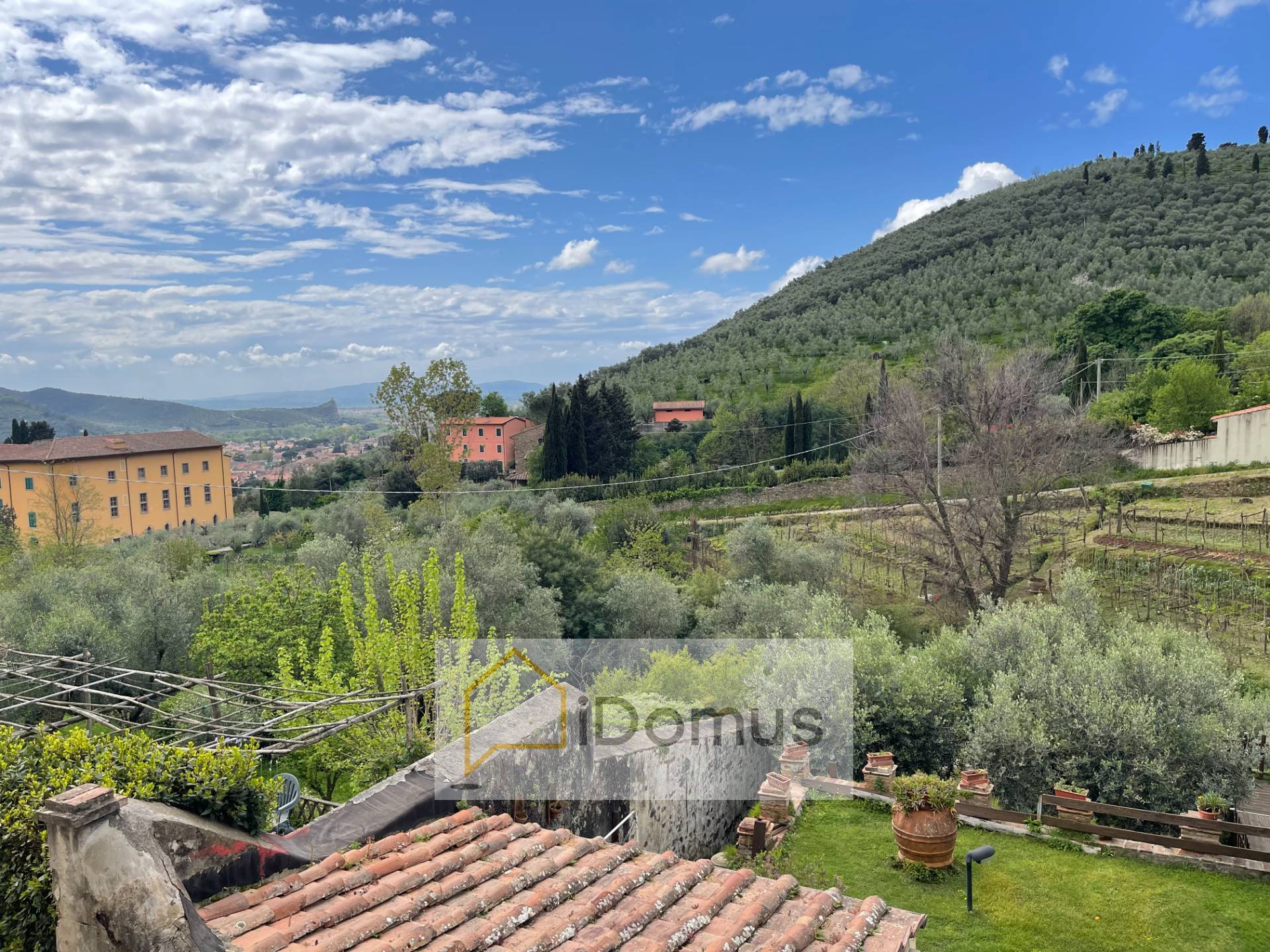 Terratetto in vendita a Calci, Il Colle