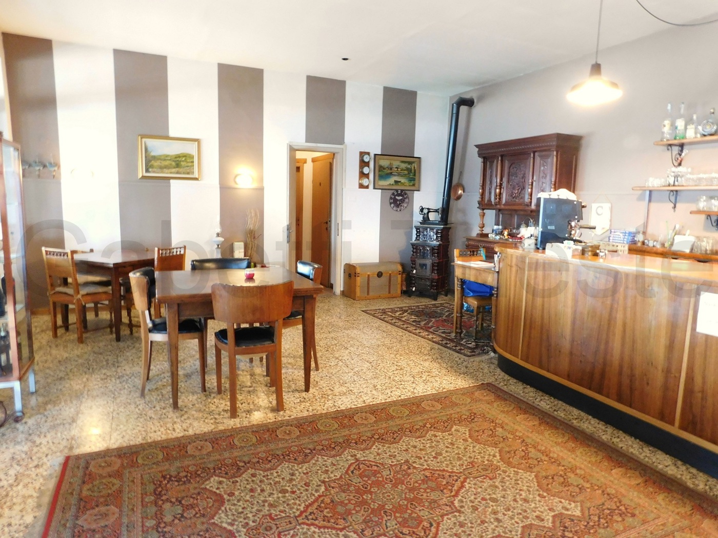 Attivit commerciale Ristorante e pizzeria in vendita a Muggia