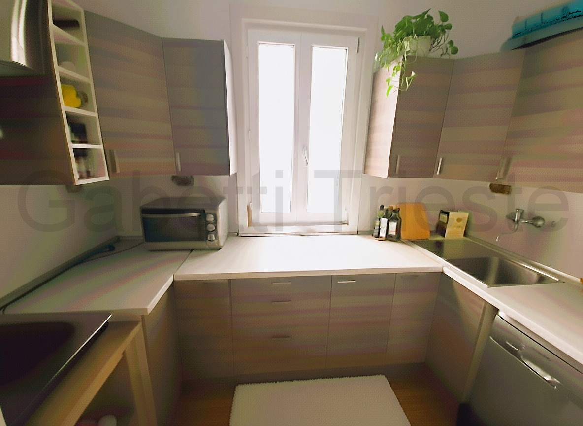 Quadrilocale in vendita a Trieste