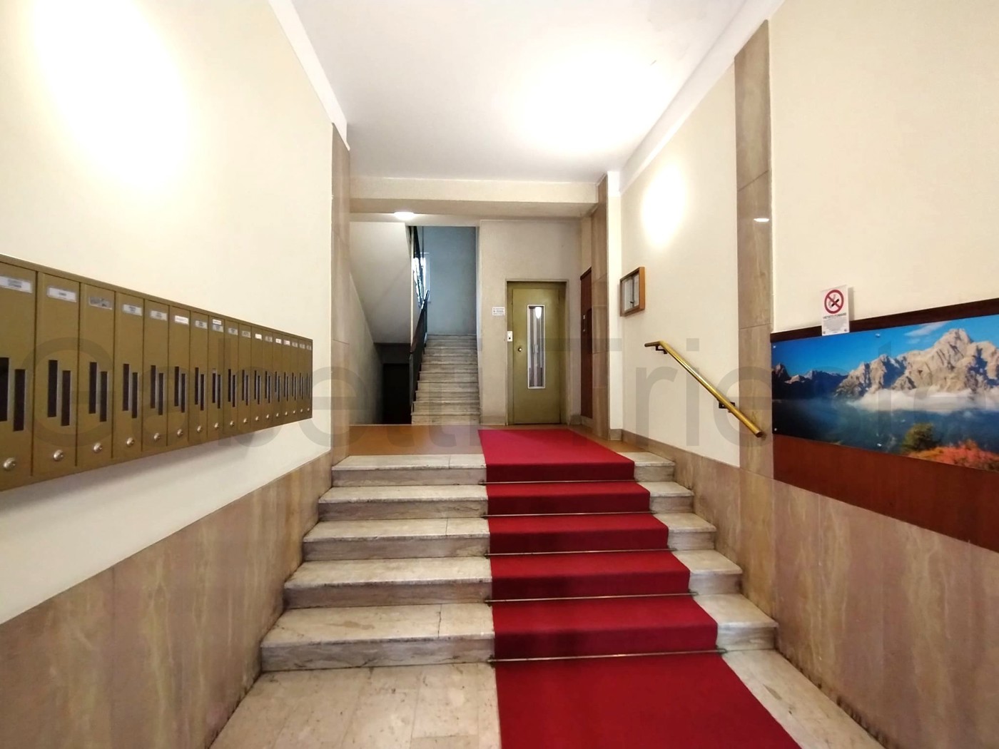 Bilocale arredato in affitto a Trieste