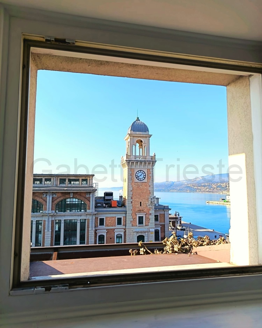 Quadrilocale ristrutturato a Trieste