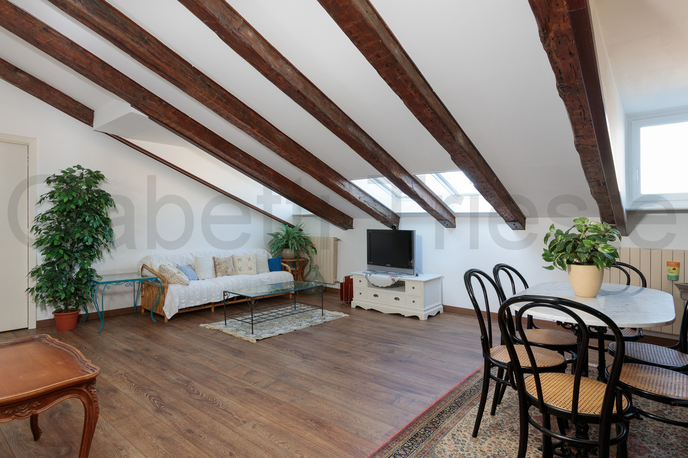 Quadrilocale ristrutturato a Trieste