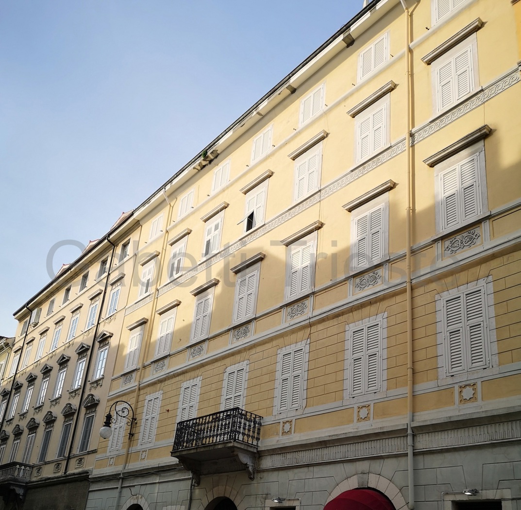 Appartamento da ristrutturare a Trieste