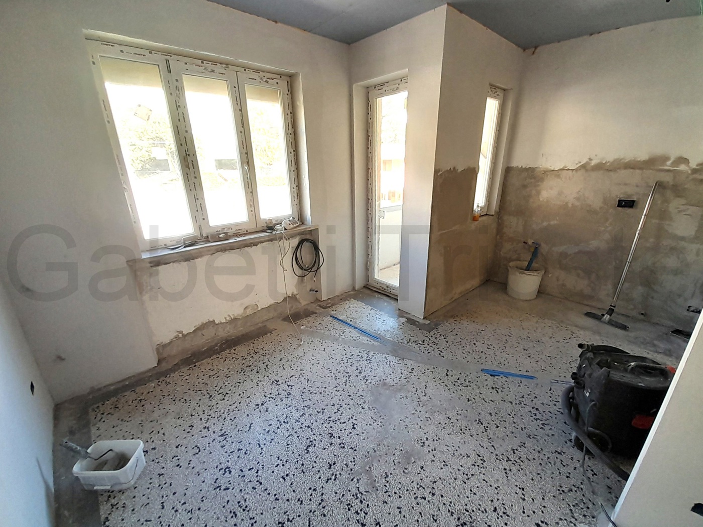 Quadrilocale con giardino a Trieste